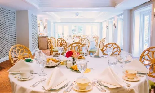 Swan Coach House